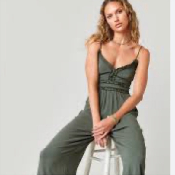 Francesca's Collections Pants - Francesca's Collections Sage Green Jumpsuit wide leg large